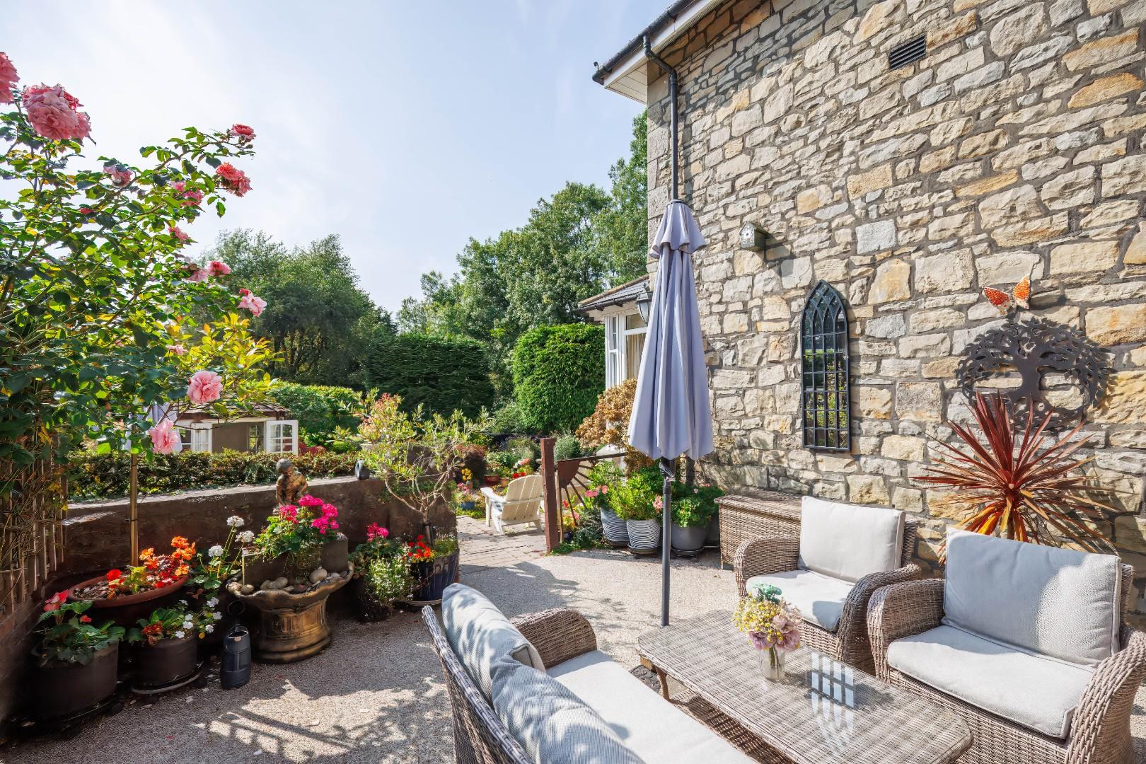 Heol Simonston, Coity, Bridgend County Borough, CF35 6BE